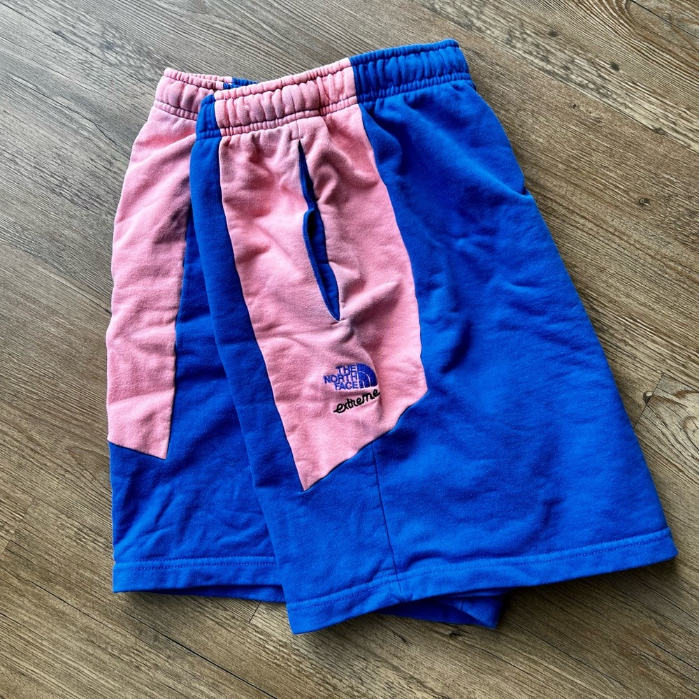 The North Face Xtreme Block Short Blue Pink Sweat Shorts Men's